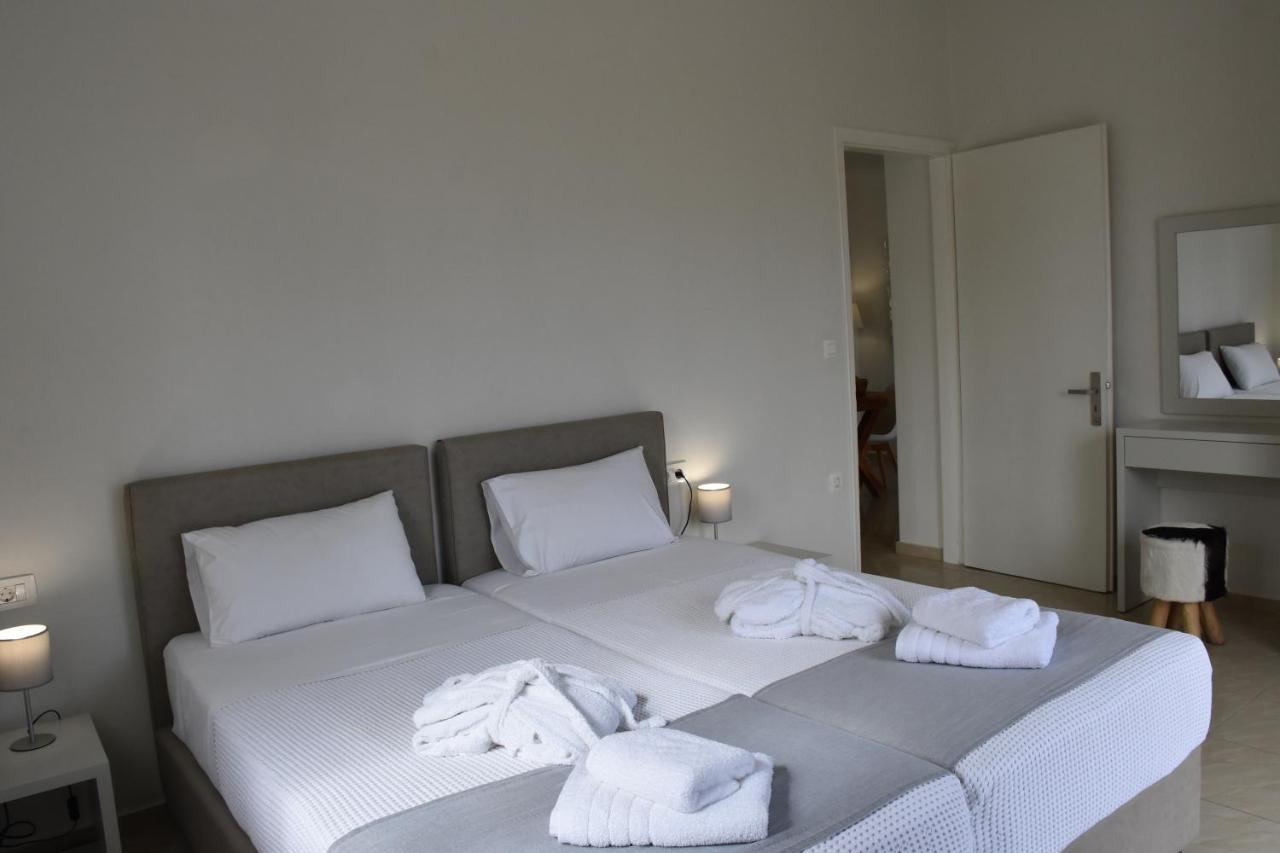 De_Naxia Suites Perissa  Exteriér fotografie