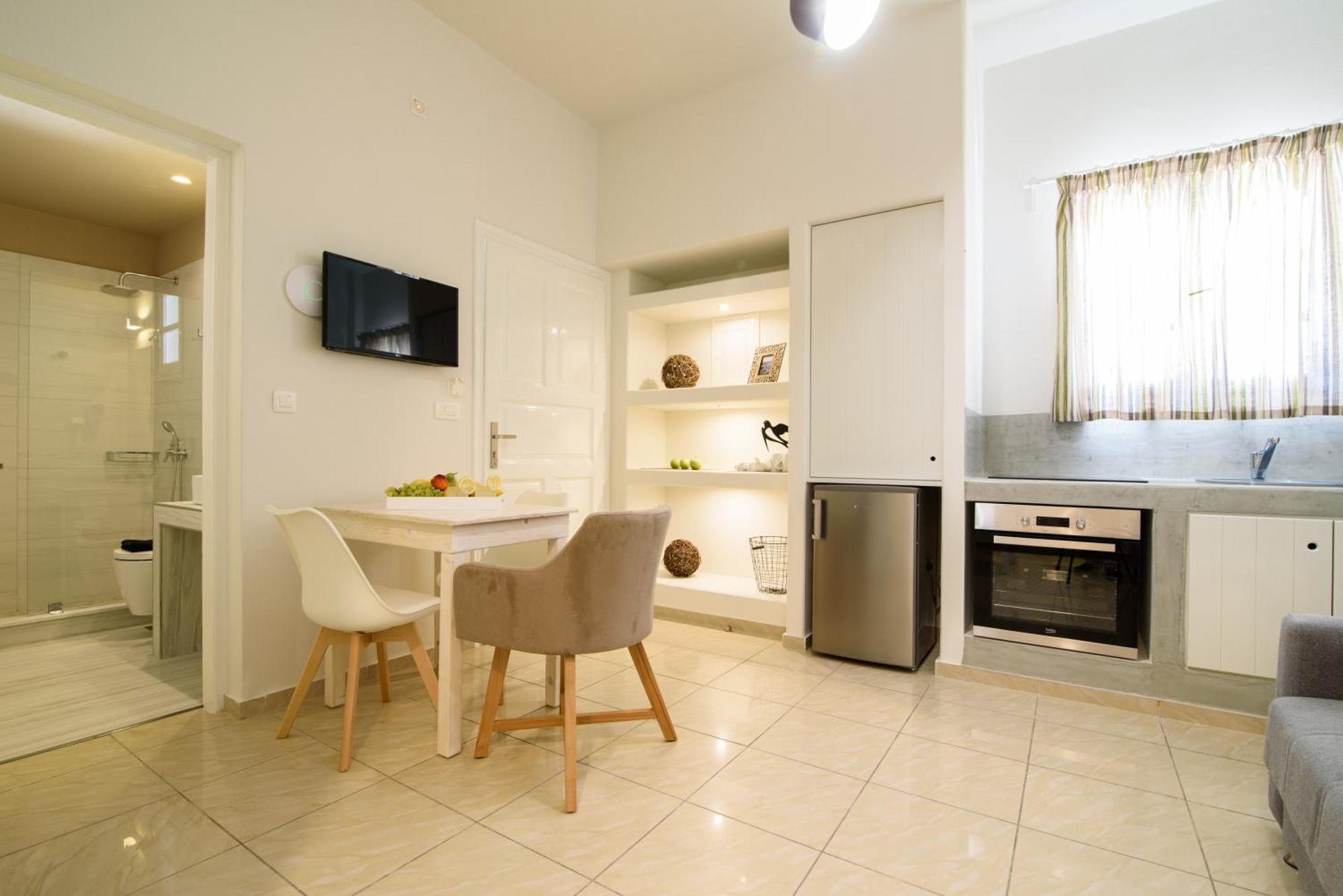 De_Naxia Suites Perissa  Pokoj fotografie